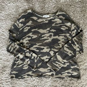 Camo lightweight sweater!